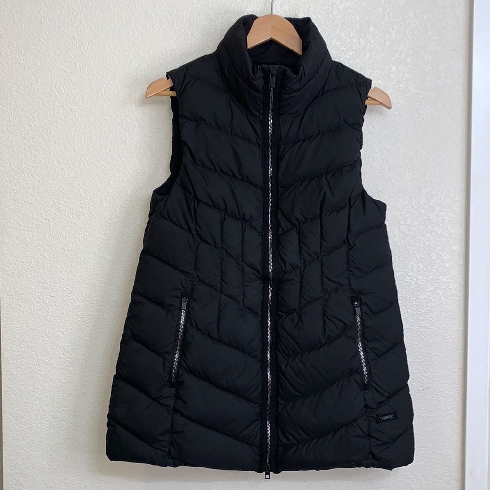 ATHLETA Responsible Down CYA Vest Black Sz Medium